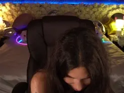 Amateur Live Sex Cam of BabyFlowerr