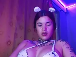 Amateur Adult Video Chat of HalleyCloud