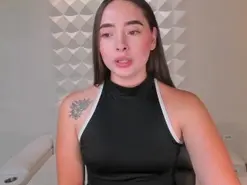 Amateur Private Sex Chat of AlinaKravitz