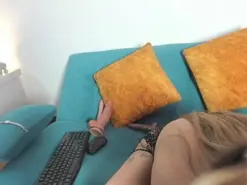 Amateur Live Porn of victoria_jhones