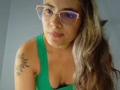 Amateur Free Porn Cam of anto_fox