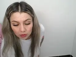Amateur Adult Webcams of Isabella_wish1