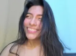 Amateur Sex Cam of miss_eylens