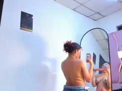 Amateur Free Live Porn of Zafiroo_69