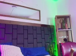 Amateur Live Sex Cam of EllenaBoobs_