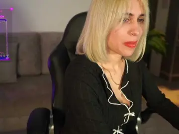 Bongacams Free Live Porn of lucygirl-