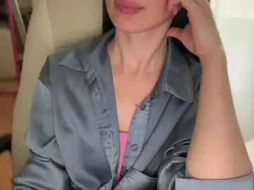 Bongacams Best live sex cam show of emishy