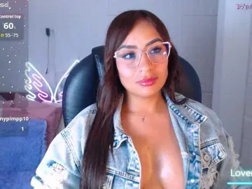 Bongacams Free Live Porn of paulinagalvis2700