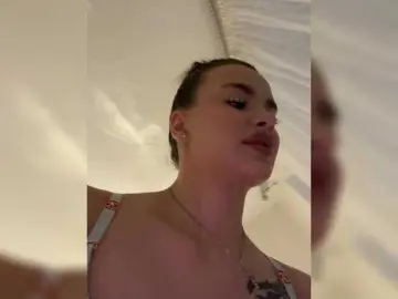 Bongacams Live Sex Cam of EvaDesire