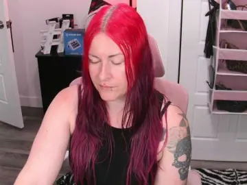 Bongacams Watch Live Sex Cams of gennyrock