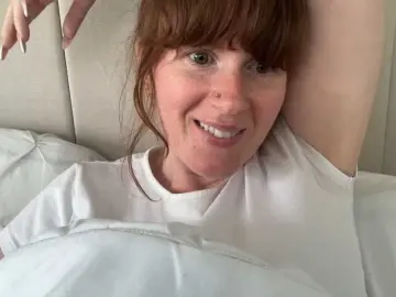 Bongacams Best Webcam of REDHEADROSIE