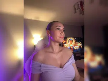 Bongacams Adult Video Chat of QWEENII