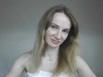 Bongacams Free Porn Cam of AinyrVixxen