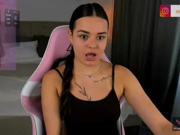 Bongacams Live Porn of EvaRaider