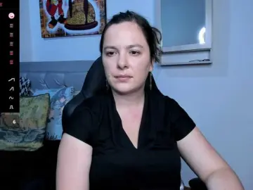 Bongacams Nude Webcam of angelaagomez