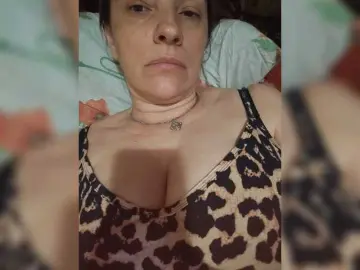 Bongacams Nude Webcam of MissieLorrie