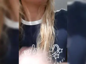 Bongacams Live Porn of LittleSammy