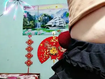 Bongacams Free Porn Cam of Linhanhsex2k