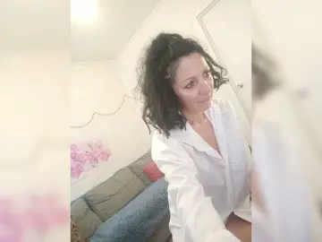 Bongacams Watch Live Sex Cams of NatalinaJazzy