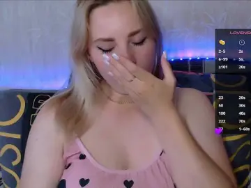Bongacams Watch Live Sex Cams of ORNELLAMUTTY