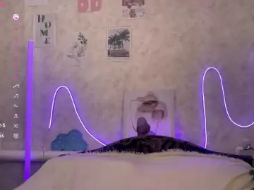 Bongacams Live Sex Cam of KimikoChandronnait