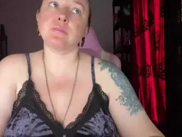 Bongacams Private Sex Chat of NylonQueen