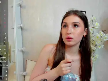 Bongacams Best live sex cam show of Emily-Lews