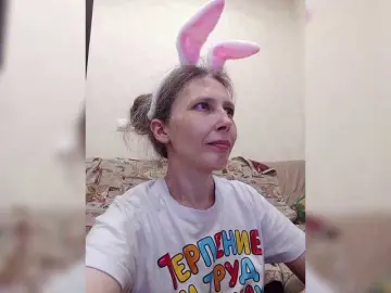 Bongacams Private Sex Chat of -queen-margo-