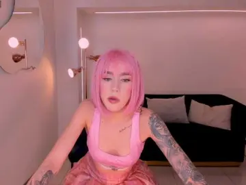 Bongacams Watch Live Sex Cams of CamilleSnow