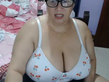 Bongacams Sex Chat of ElizabethTaylor8