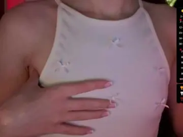 Bongacams Nude Webcam of Nestyzz