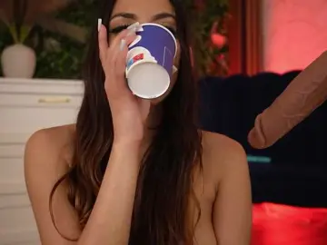 Bongacams Watch Live Sex Cams of sisi-von-dee
