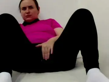 Bongacams Best Webcam of NellieMabelle