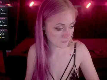 Bongacams Best Webcam of DramaQuenns