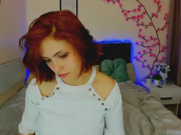 Bongacams Watch Live Sex Cams of DellaRowwe