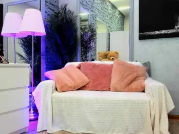 Bongacams Live Sex of Reina-Cummings