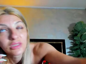 Bongacams Watch Live Sex Cams of RileyLanna
