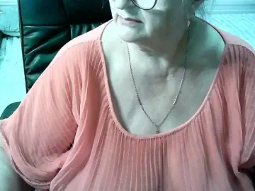 Bongacams Live Sex Cam of LolkaAlyss