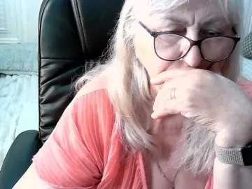 Bongacams Watch Live Sex Cams of LolkaAlyss