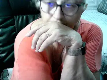 Bongacams Watch Live Sex Cams of LolkaAlyss
