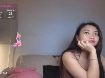 Bongacams Live Sex Cam of RozyBlack