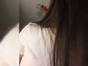 Bongacams Sex Cam of Tina-Dolly