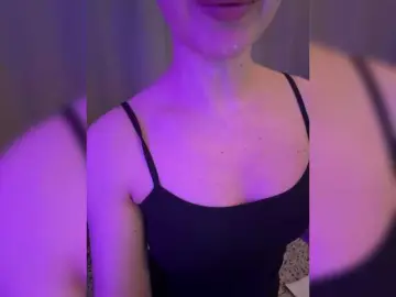 Bongacams Adult Video Chat of FeeBee