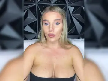 Bongacams Private Sex Chat of LYLAtop