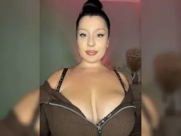 Bongacams Live Sex Cam of M-O-L-N-I-Y-A