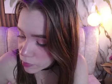 Bongacams Nude Webcam of PrettyAriel
