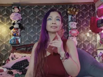Bongacams Live Sex of YummyMeily