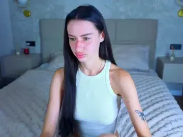 Bongacams Nude Webcam of SnowWhiteee