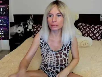 Bongacams Watch Live Sex Cams of Saragrend1