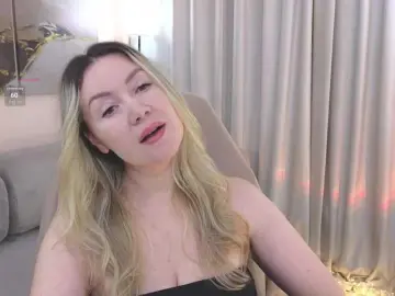 Bongacams Sex Cam of AmieHerry